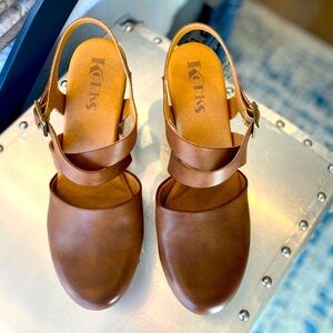 Kirk’s brown size 8 clogs. Wore them once.